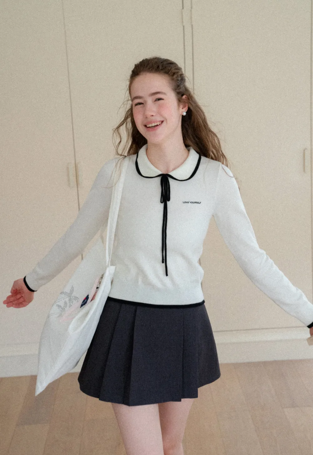 Peter Pan Collar Tie Neck Woolen Knit Sweater