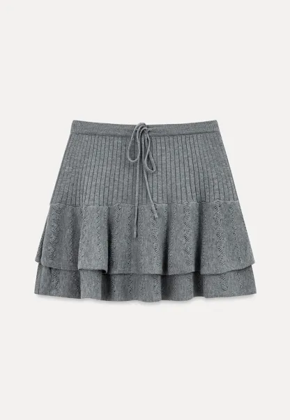 Peter Pan Collar Ribbed Knit Sweater