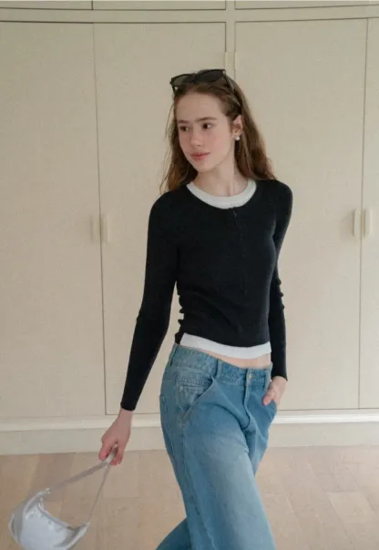 Cropped Ribbed Knit Sweater with Contrast Trim