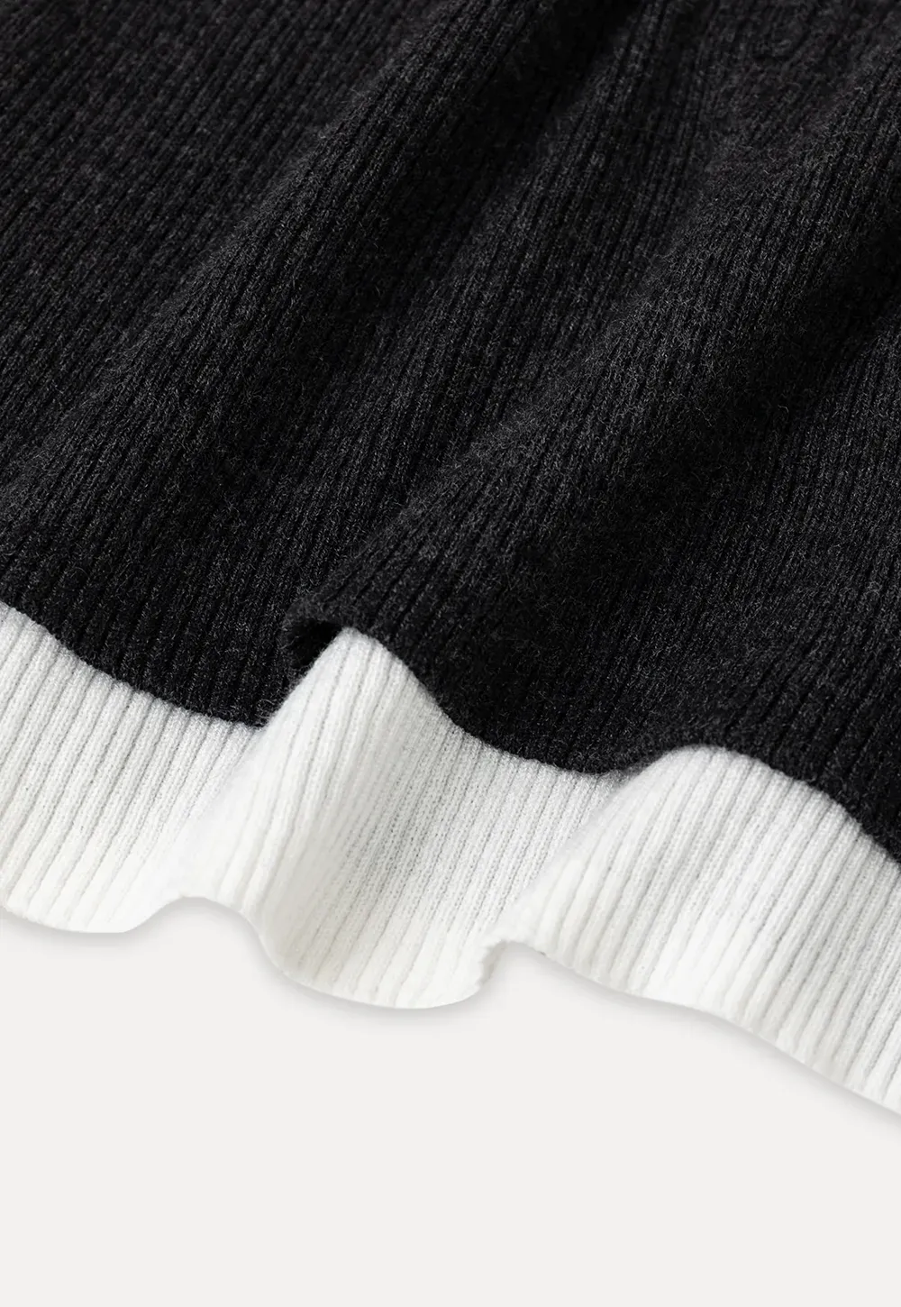 Cropped Ribbed Knit Sweater with Contrast Trim