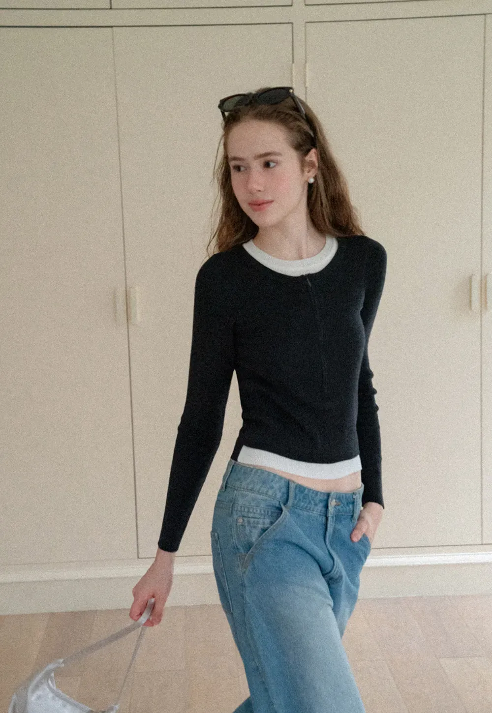 Cropped Ribbed Knit Sweater with Contrast Trim