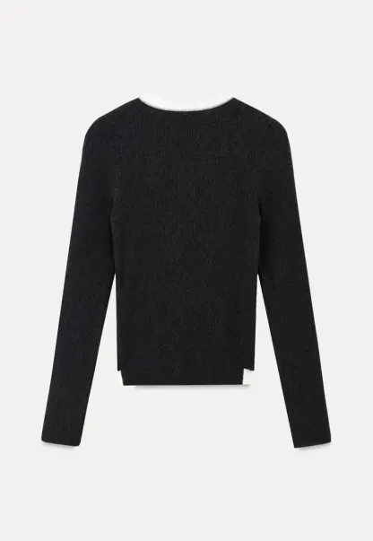 Cropped Ribbed Knit Sweater with Contrast Trim