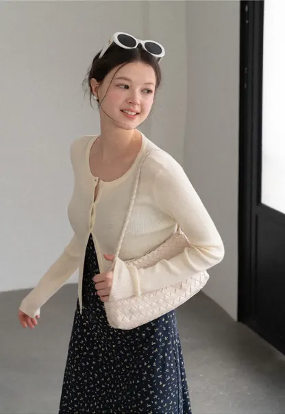 Cropped Ribbed Knit Cardigan with Button Front