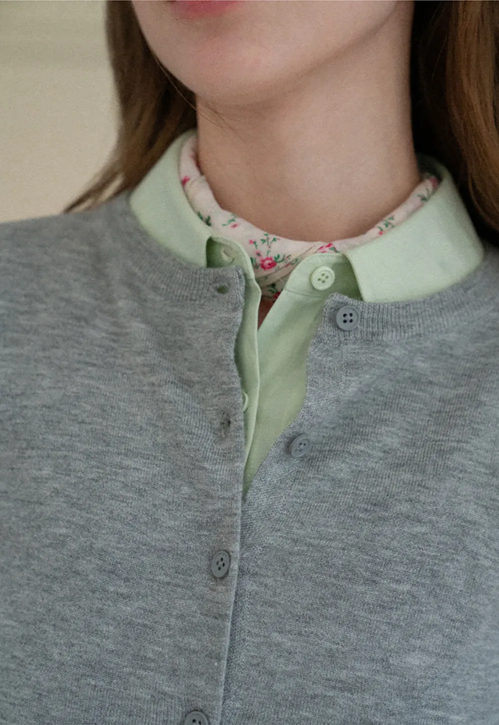 Cropped Cardigan with Collar Detail Woolen Knit Sweater
