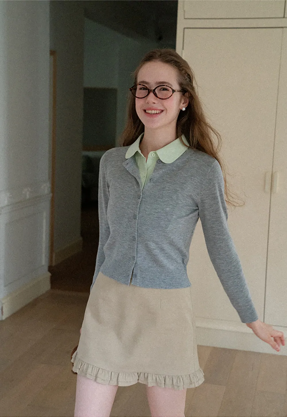 Cropped Cardigan with Collar Detail Woolen Knit Sweater