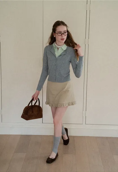 Cropped Cardigan with Collar Detail Woolen Knit Sweater