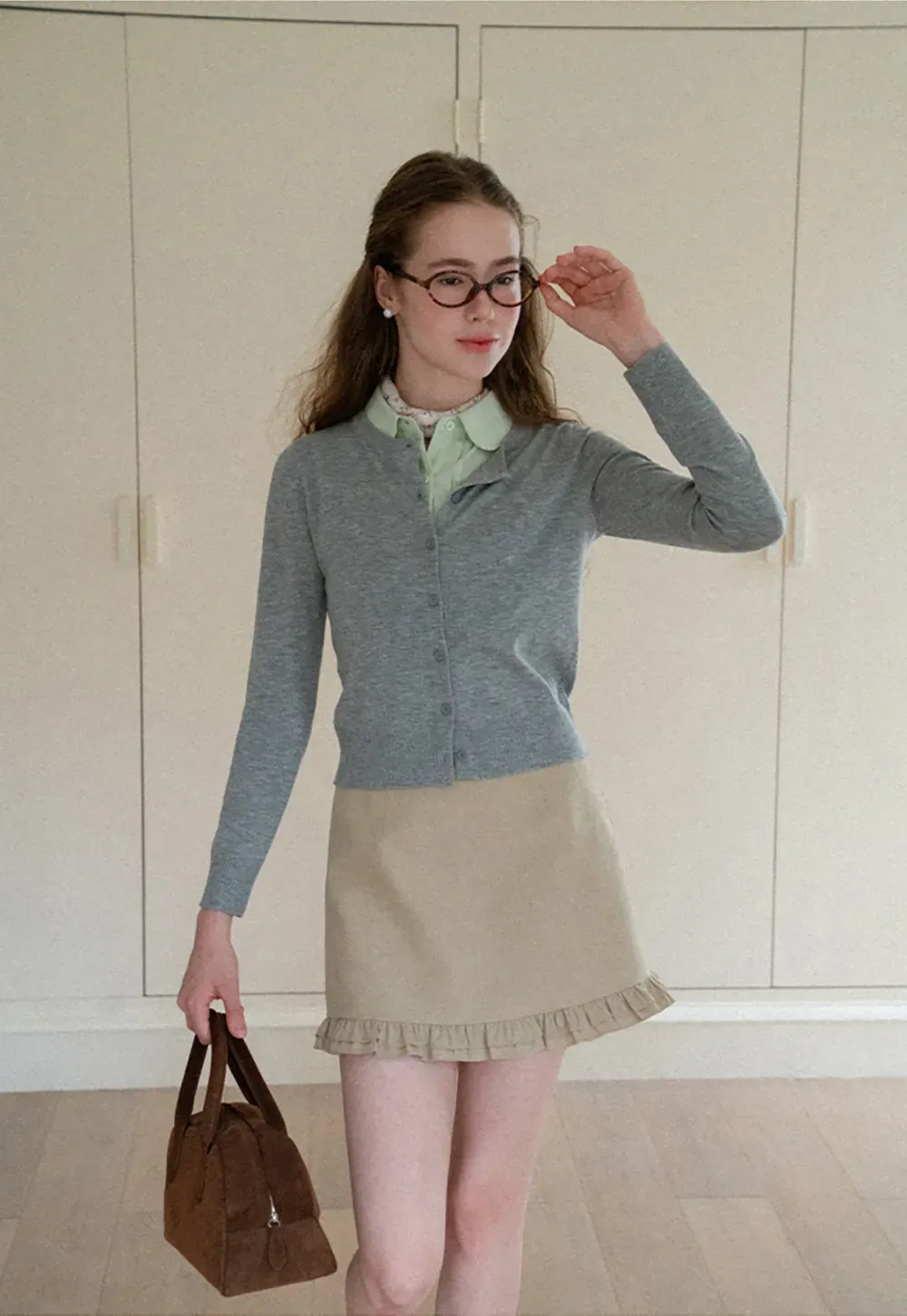 Cropped Cardigan with Collar Detail Woolen Knit Sweater