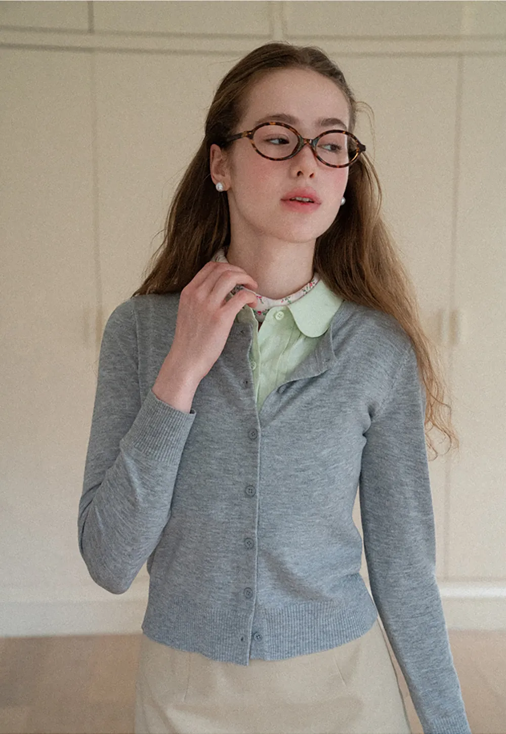 Cropped Cardigan with Collar Detail Woolen Knit Sweater