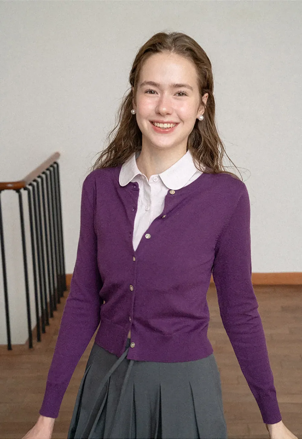 Cropped Cardigan with Collar Detail Woolen Knit Sweater