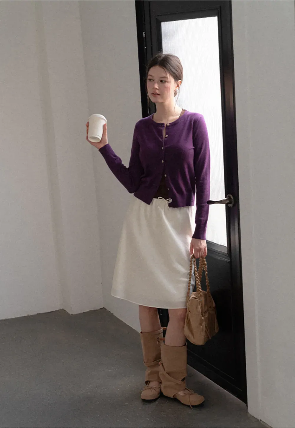 Cropped Cardigan with Collar Detail Woolen Knit Sweater
