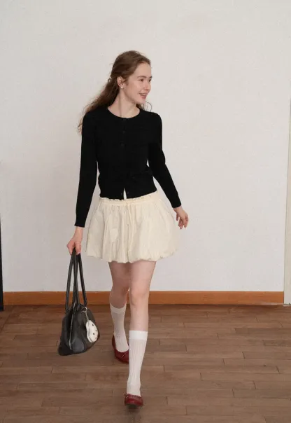 Cropped Cardigan with Collar Detail Woolen Knit Sweater