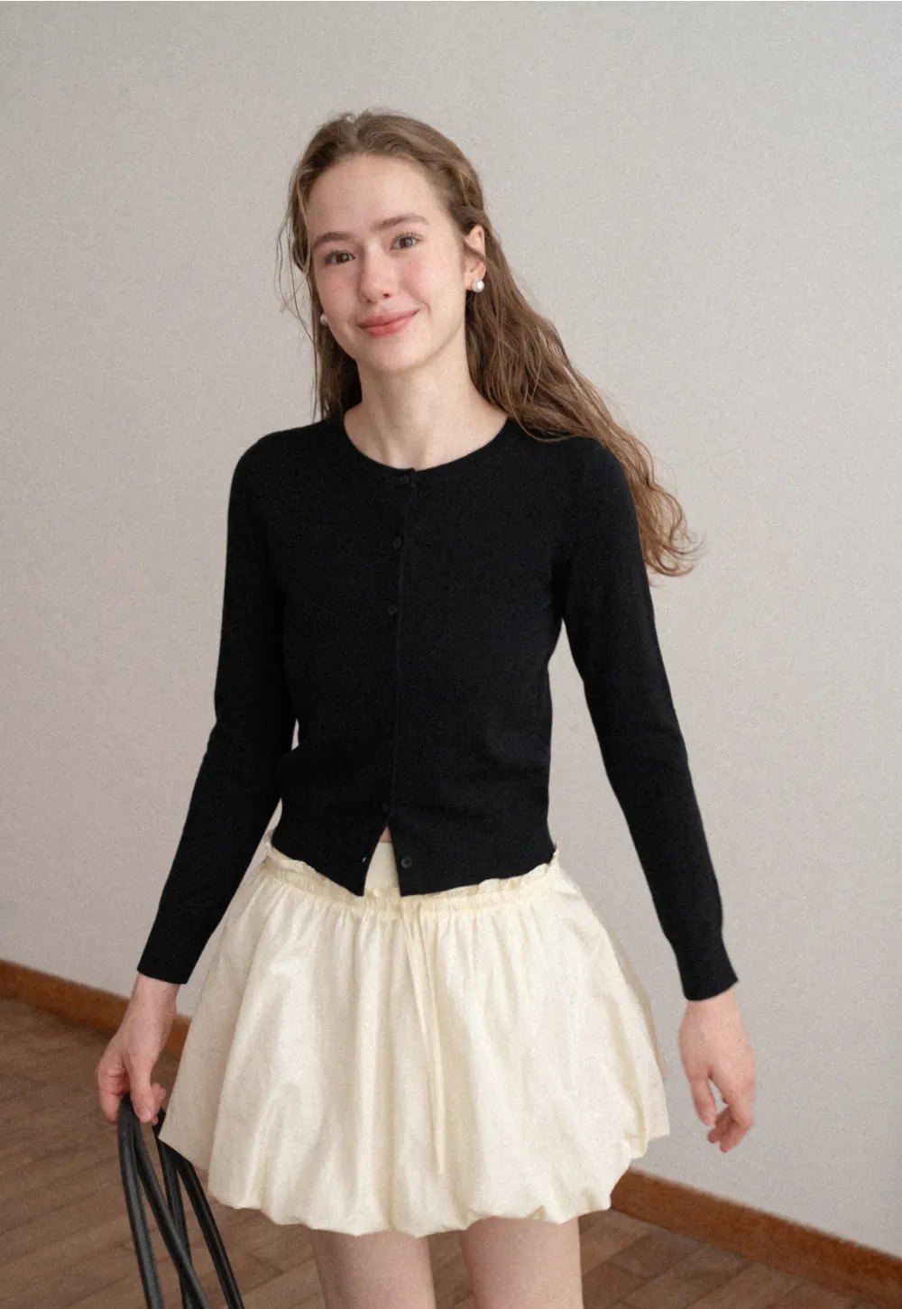 Cropped Cardigan with Collar Detail Woolen Knit Sweater