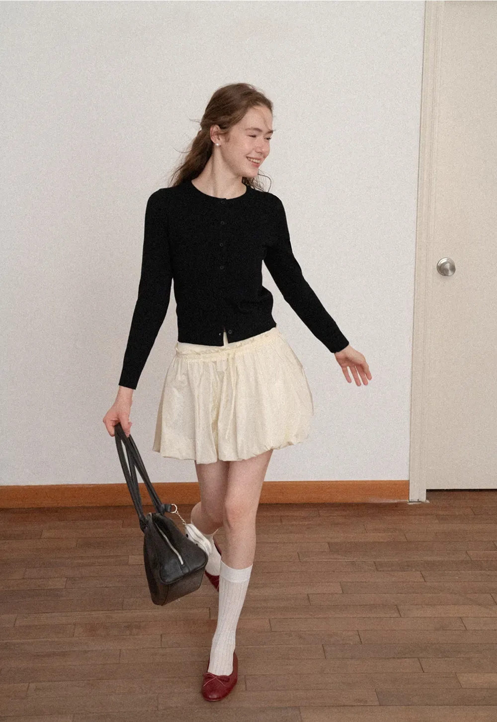 Cropped Cardigan with Collar Detail Woolen Knit Sweater