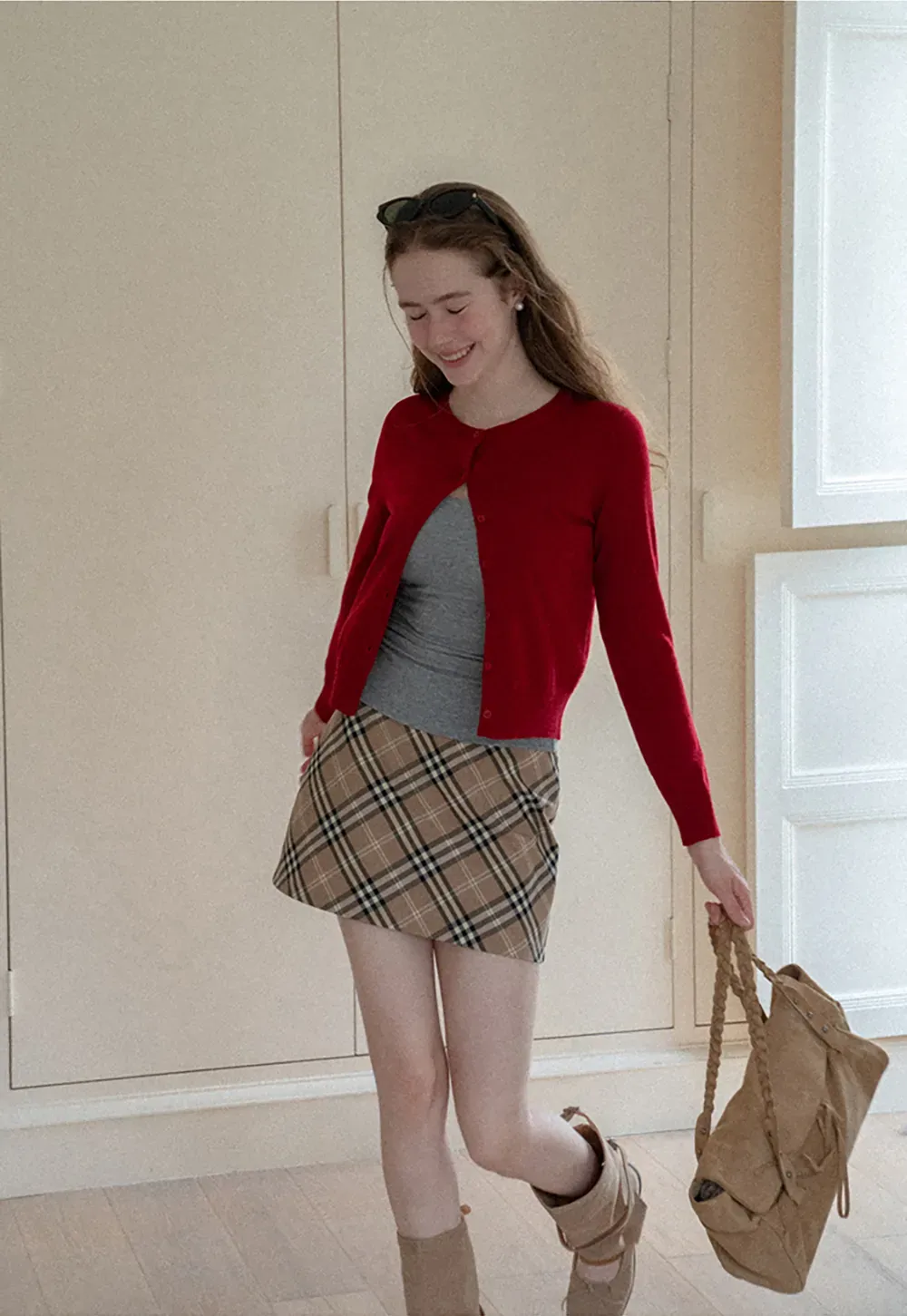 Cropped Cardigan with Collar Detail Woolen Knit Sweater