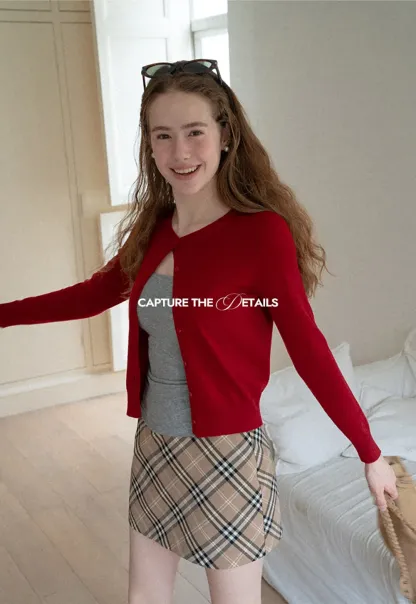Cropped Cardigan with Collar Detail Woolen Knit Sweater