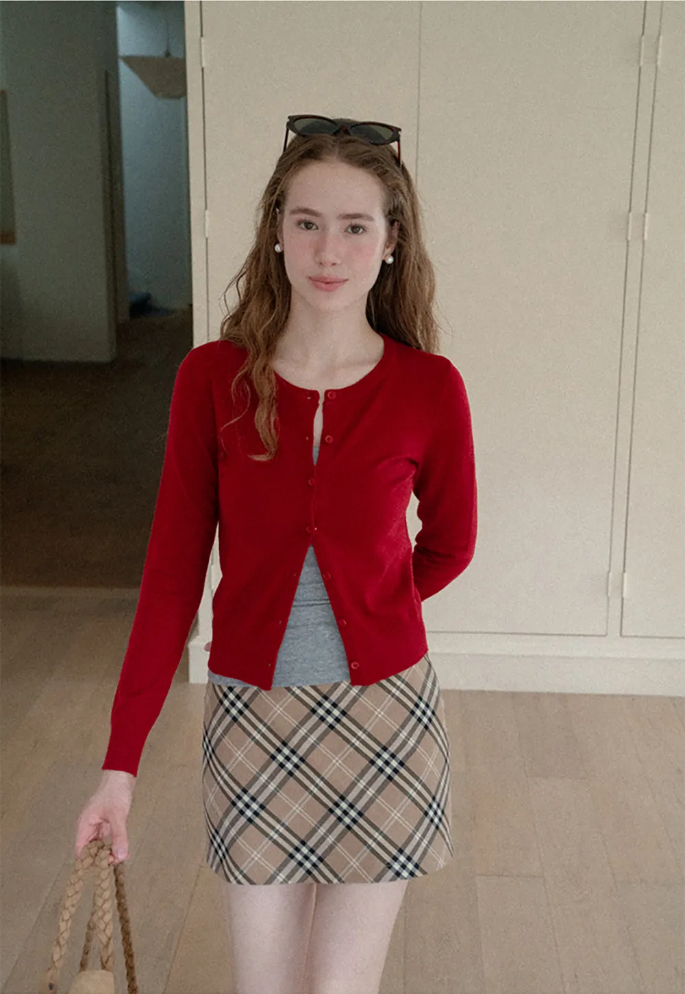 Cropped Cardigan with Collar Detail Woolen Knit Sweater
