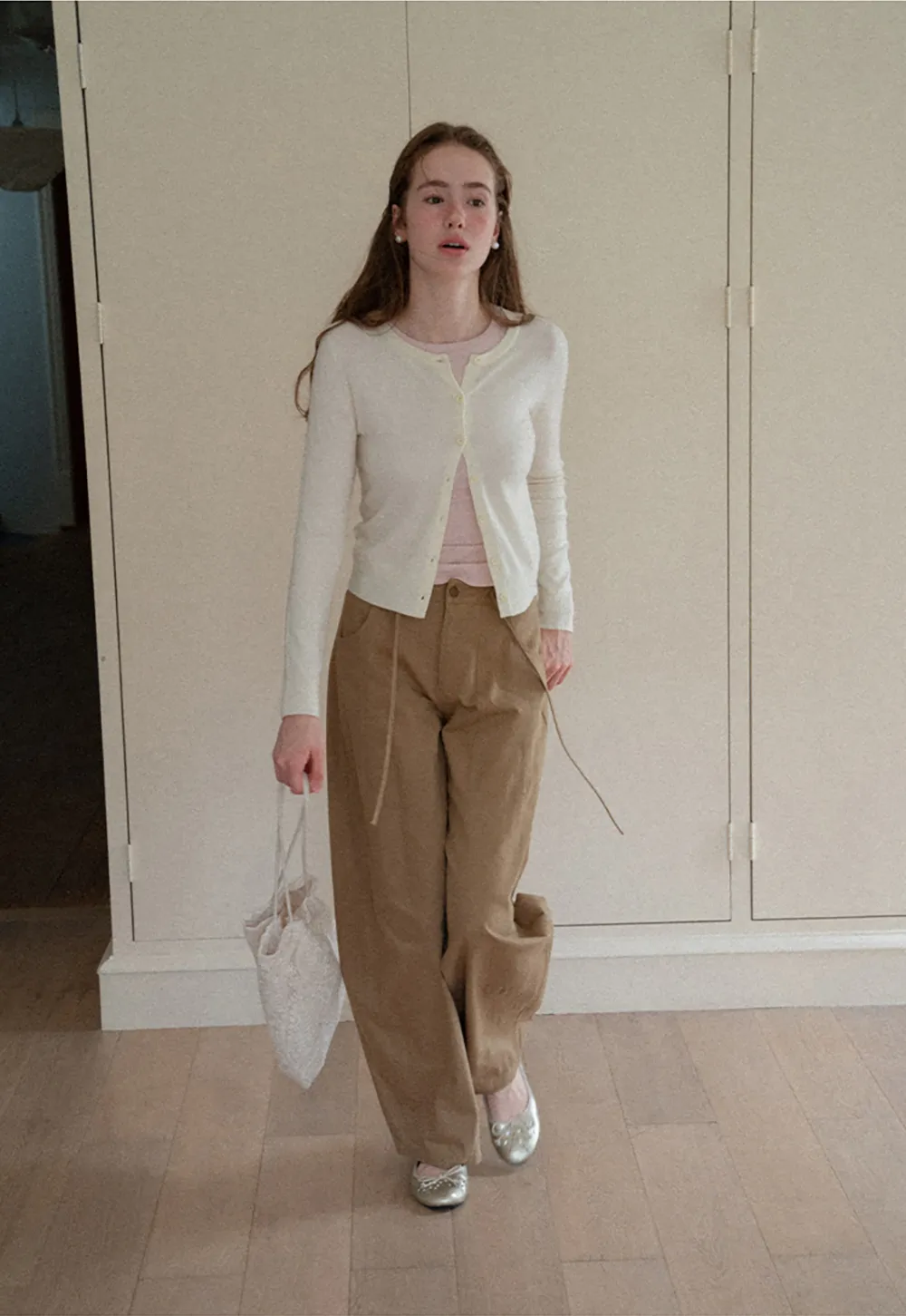 Cropped Cardigan with Collar Detail Woolen Knit Sweater