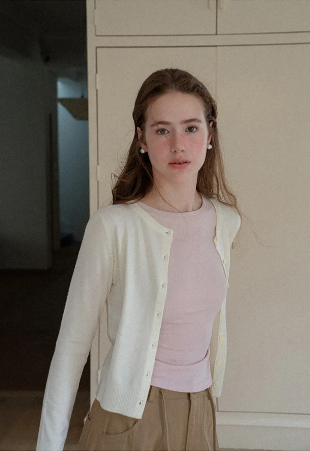 Cropped Cardigan with Collar Detail Woolen Knit Sweater