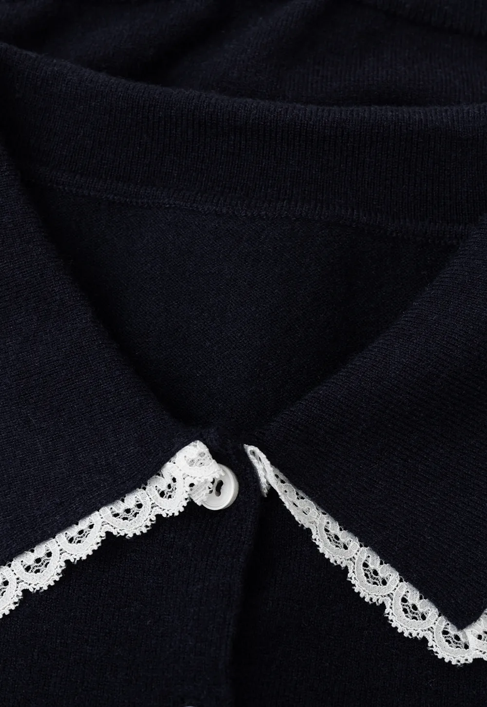 Lace Trim Collar Cropped Knit Sweater