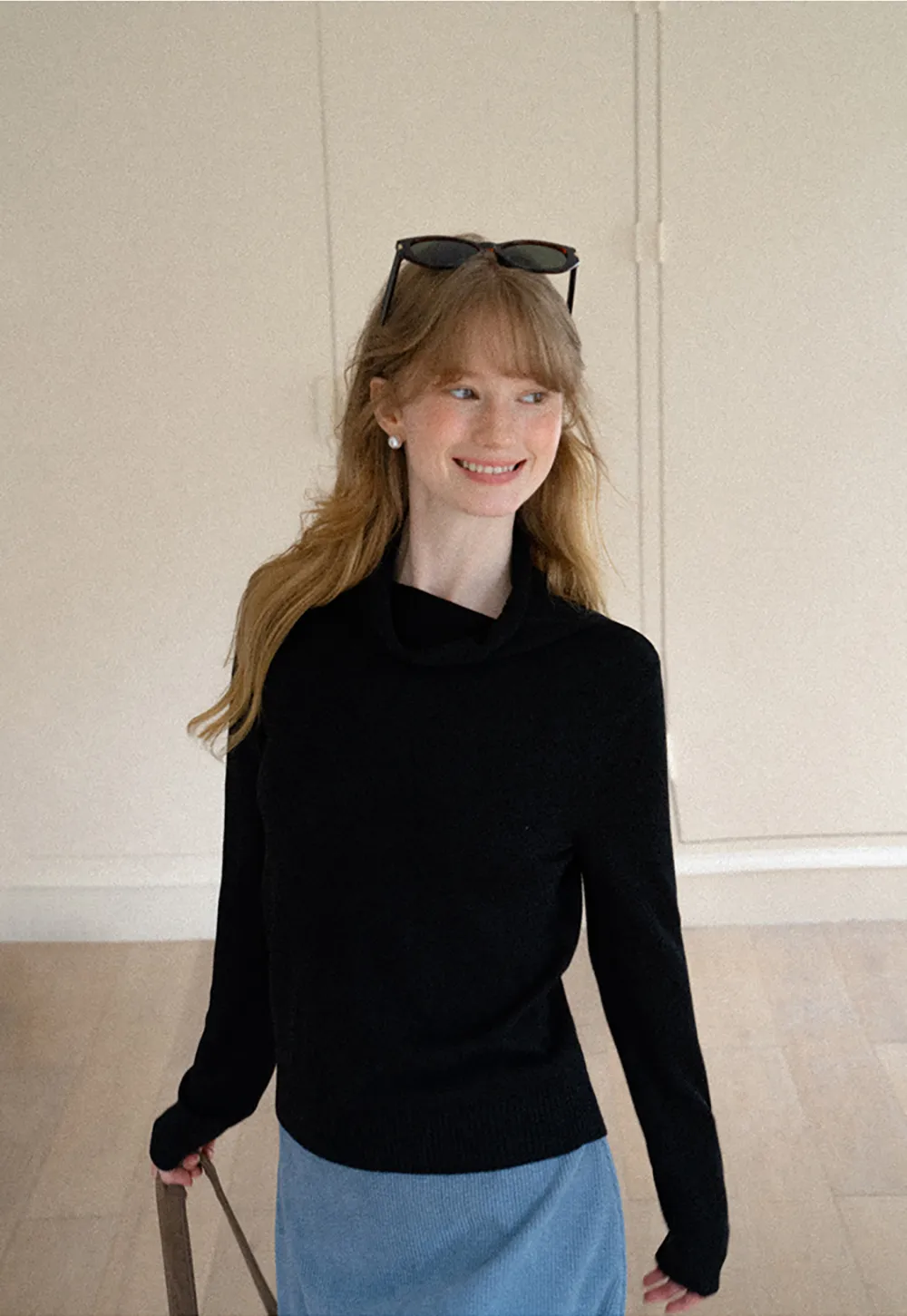Turtleneck Ribbed Hem Woolen Knit Sweater