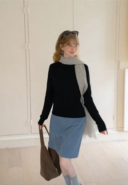 Turtleneck Ribbed Hem Woolen Knit Sweater