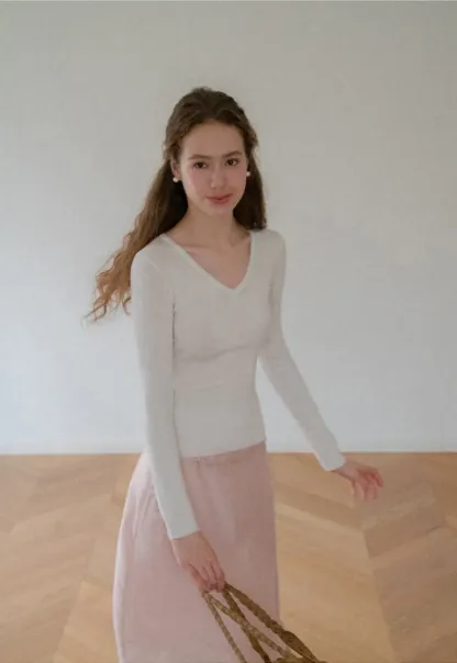V Neck Long Sleeve Wool Knit Sweater