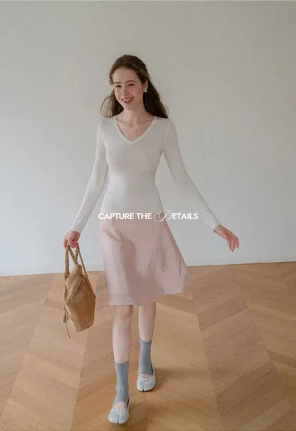 V Neck Long Sleeve Wool Knit Sweater
