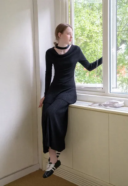 Tiered Pleated Knit Midi Skirt