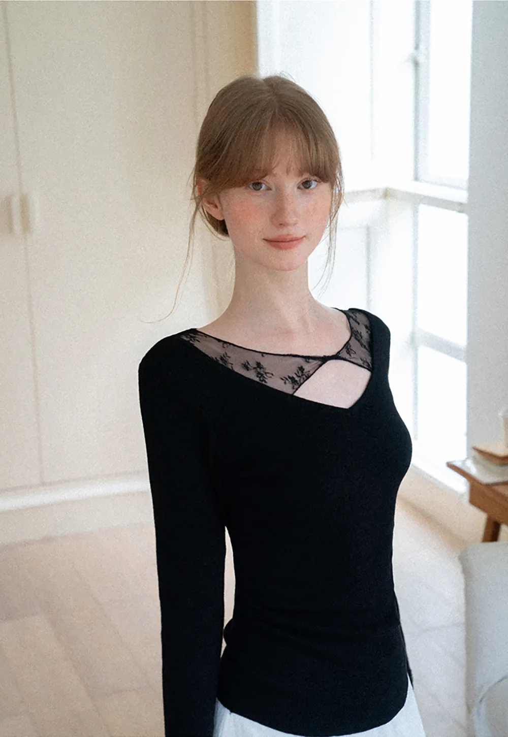Lace Trim V Neck Long Sleeve Knit Sweater