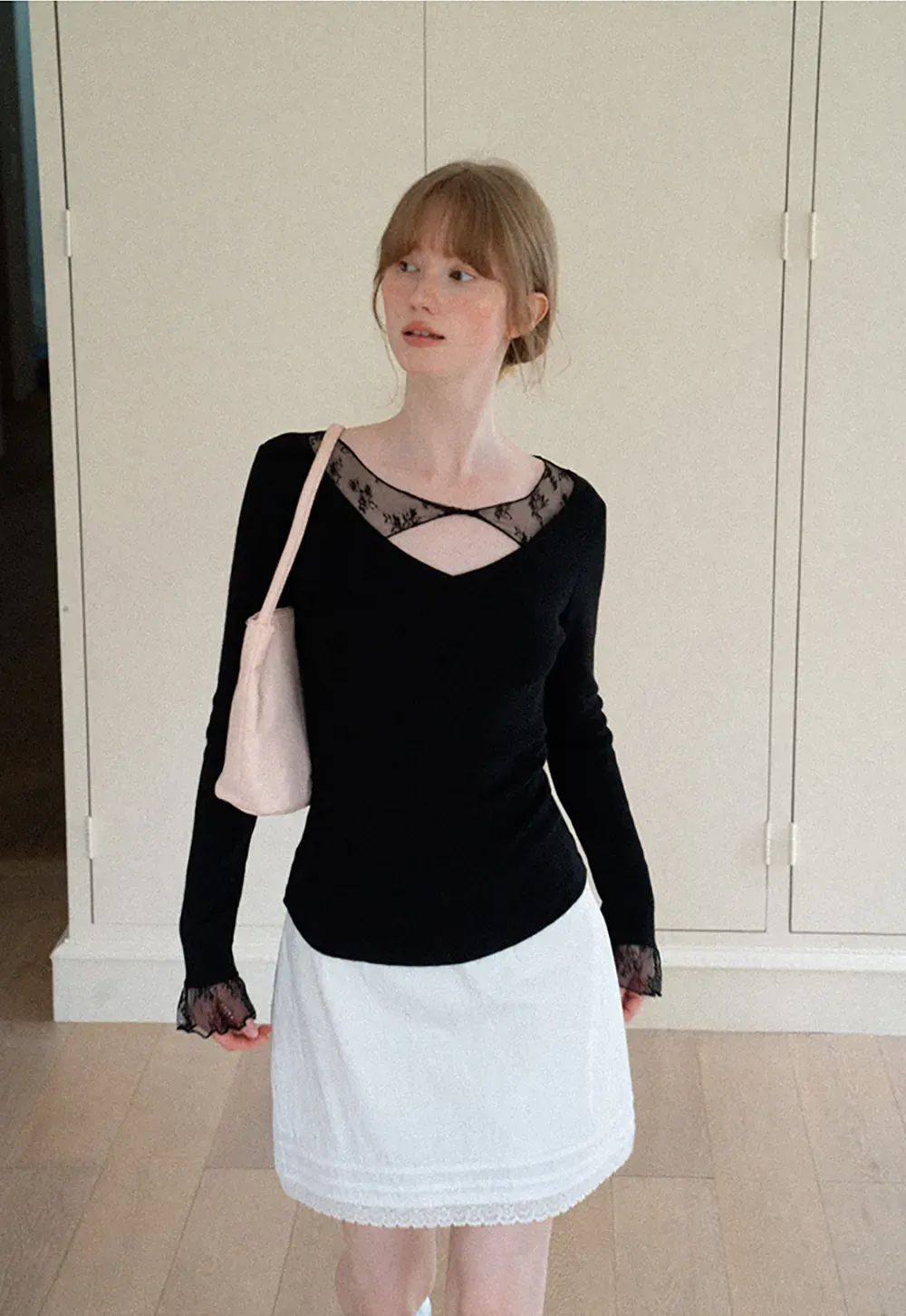 Lace Trim V Neck Long Sleeve Knit Sweater