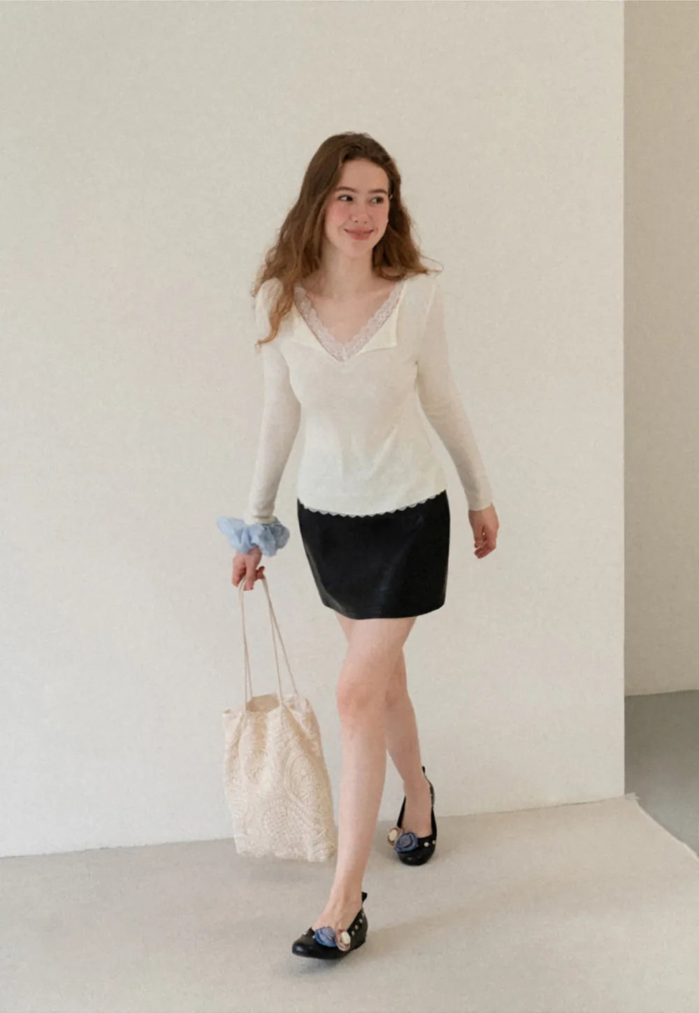 Lace Trim V Neck Long Sleeve Knit Sweater