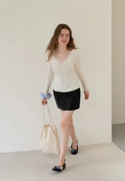 Lace Trim V Neck Long Sleeve Knit Sweater