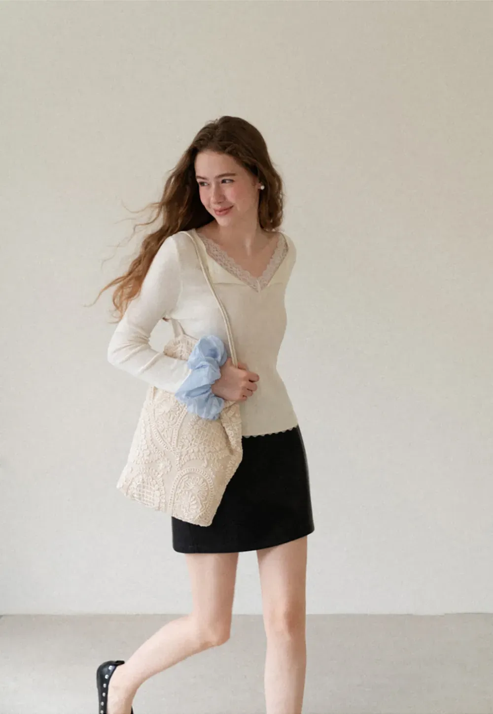 Lace Trim V Neck Long Sleeve Knit Sweater