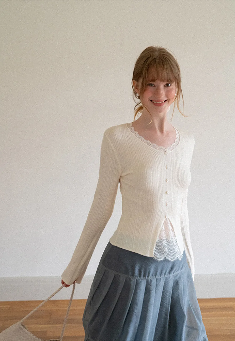 Lace Trim V Neck Ribbed Knit Sweater
