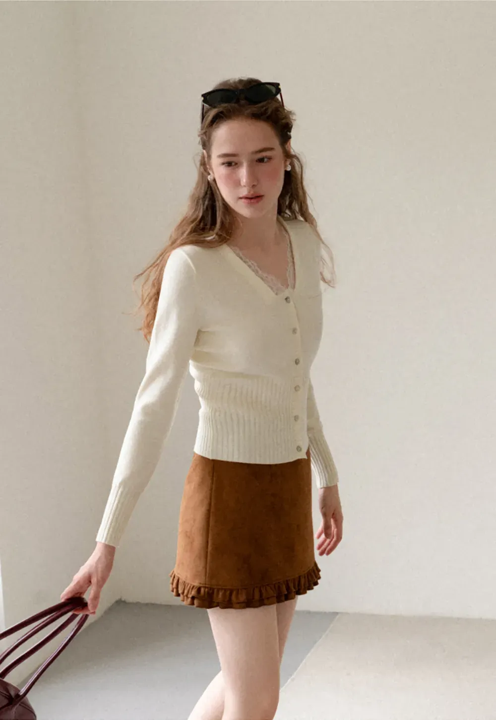 V Neck Lace Trim Ribbed Knit Cardigan