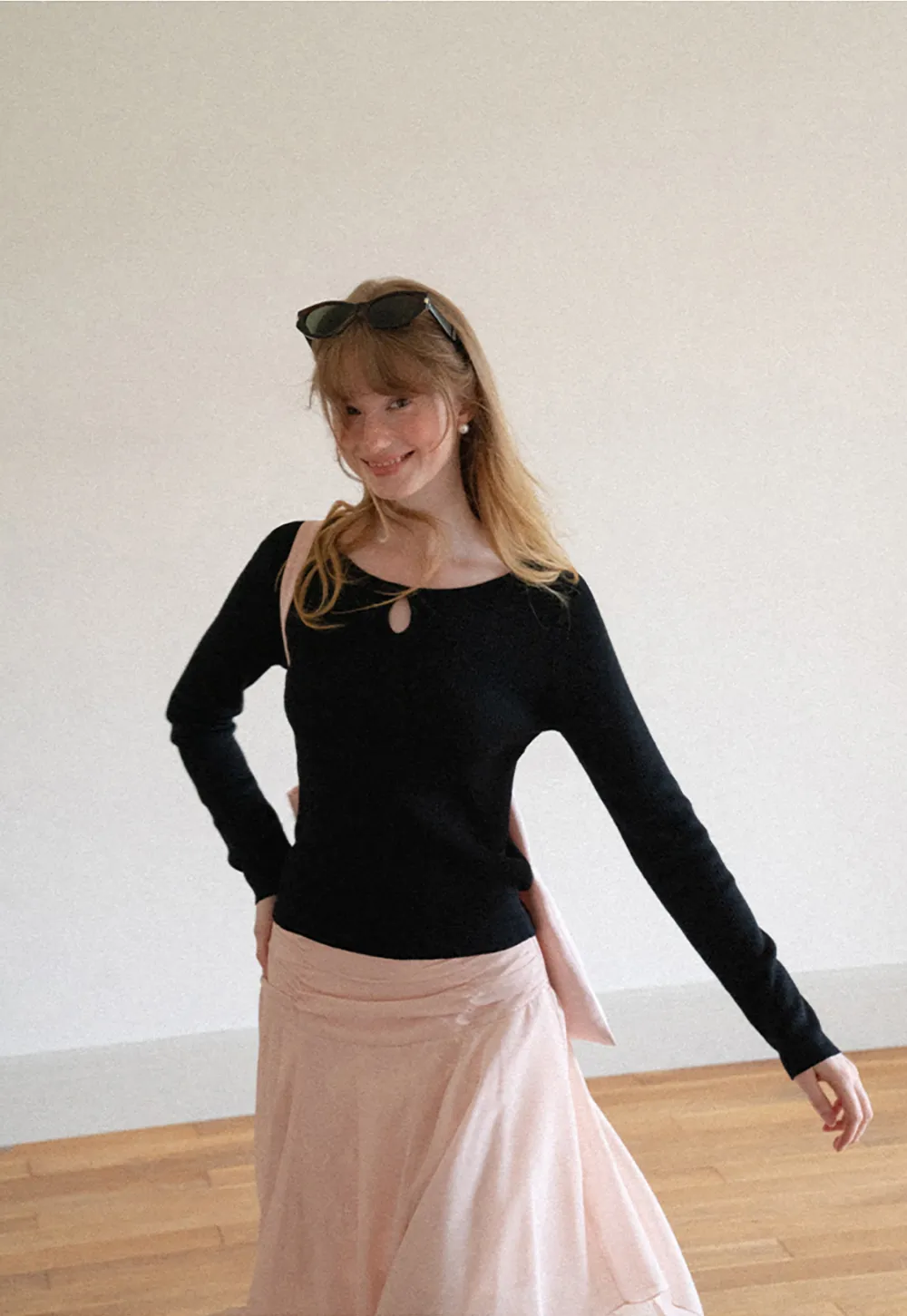 Keyhole Neck Long Sleeve Wool Knit Sweater