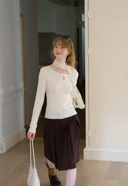 Keyhole Neck Long Sleeve Wool Knit Sweater