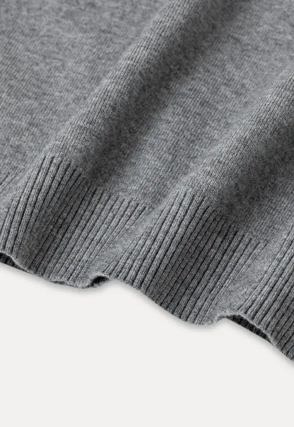 V Neck Layered Collar Wool Knit Sweater