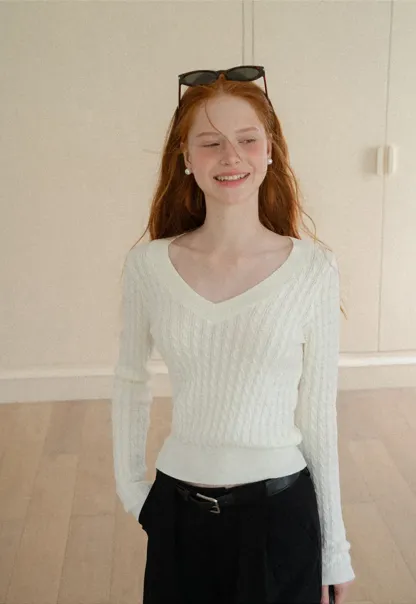 V Neck Cable Knit Long Sleeve Sweater