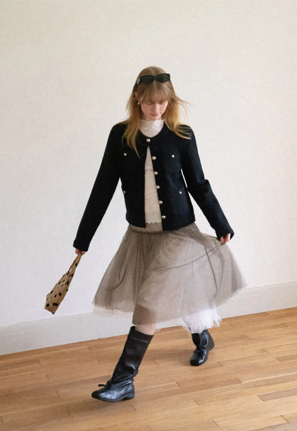 Pearl Button Trim Cropped Wool Knit Cardigan