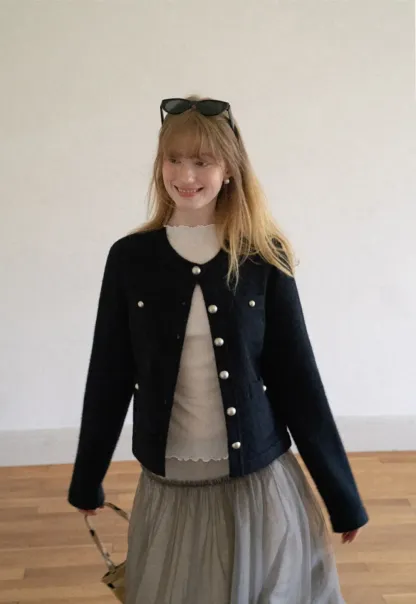 Pearl Button Trim Cropped Wool Knit Cardigan