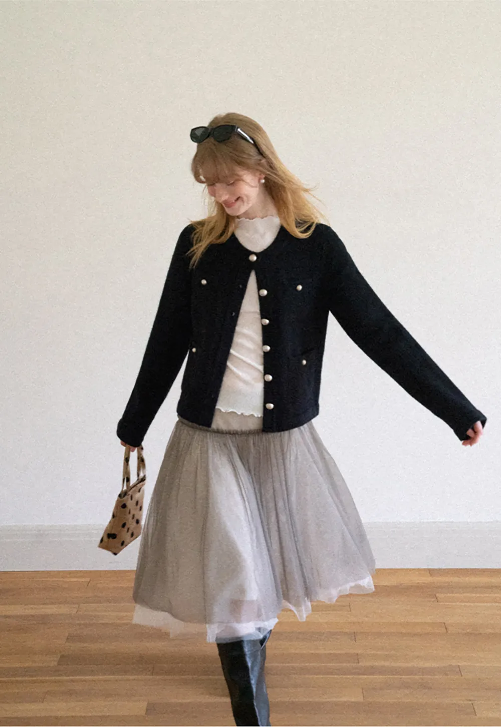 Pearl Button Trim Cropped Wool Knit Cardigan