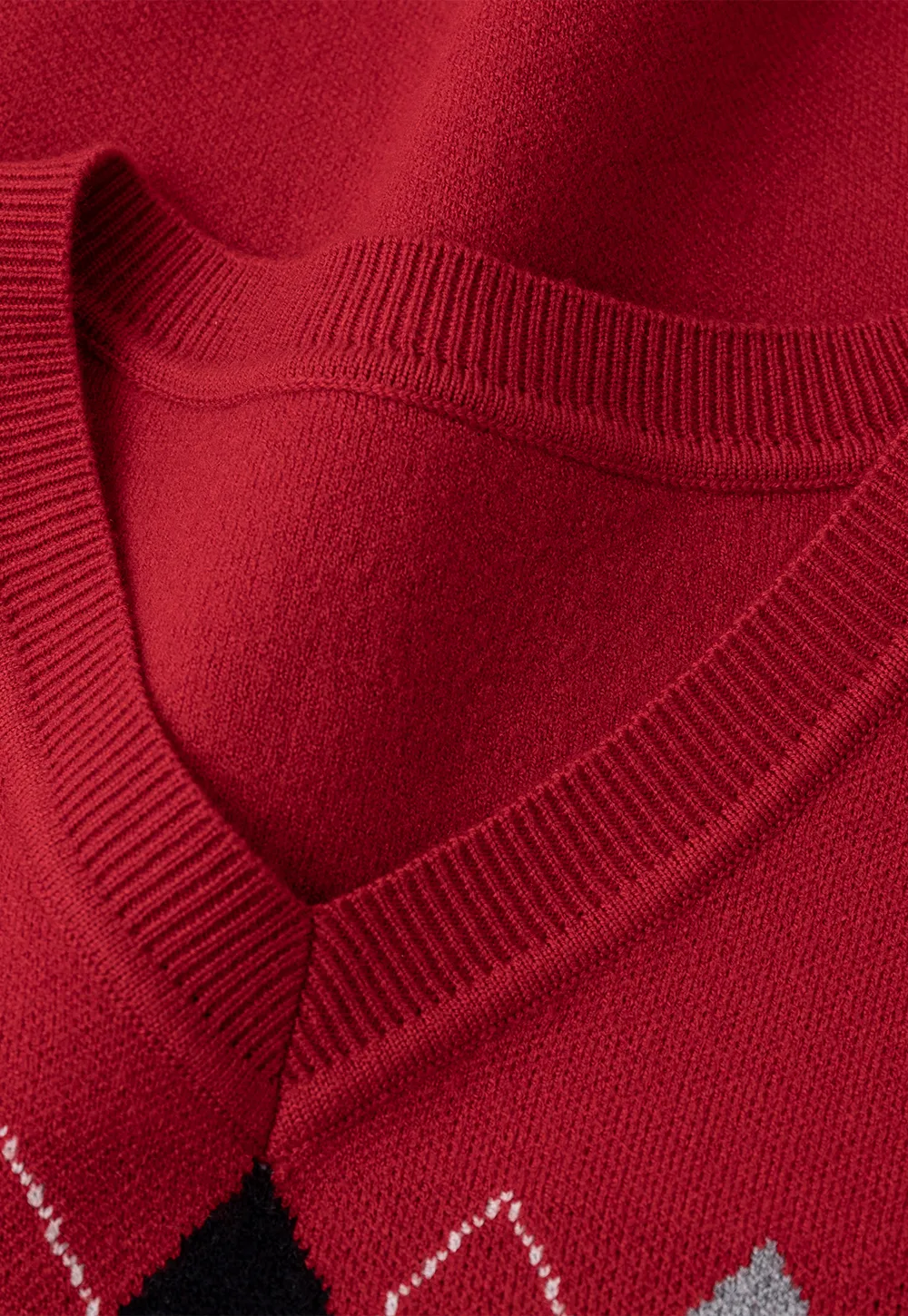 Argyle Pattern V Neck Wool Knit Sweater