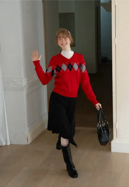 Argyle Pattern V Neck Wool Knit Sweater