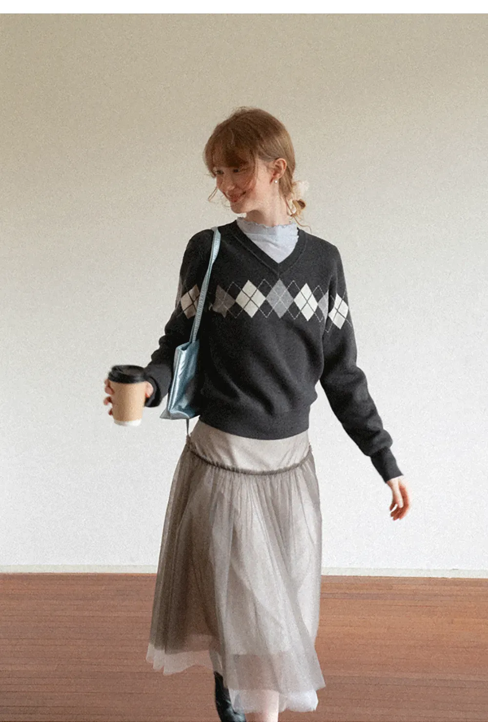 Argyle Pattern V Neck Wool Knit Sweater