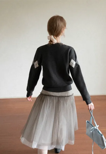Argyle Pattern V Neck Wool Knit Sweater