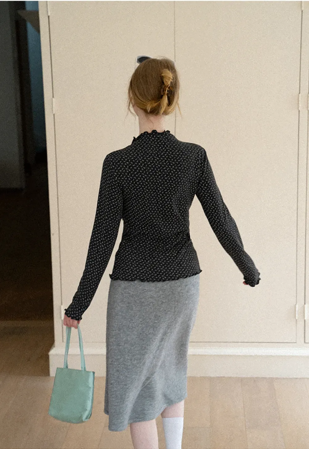 Ruffled Trim Layered Knit Top and A Line Skirt