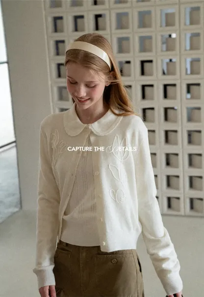Embroidered Floral Peter Pan Collar Knit Cardigan