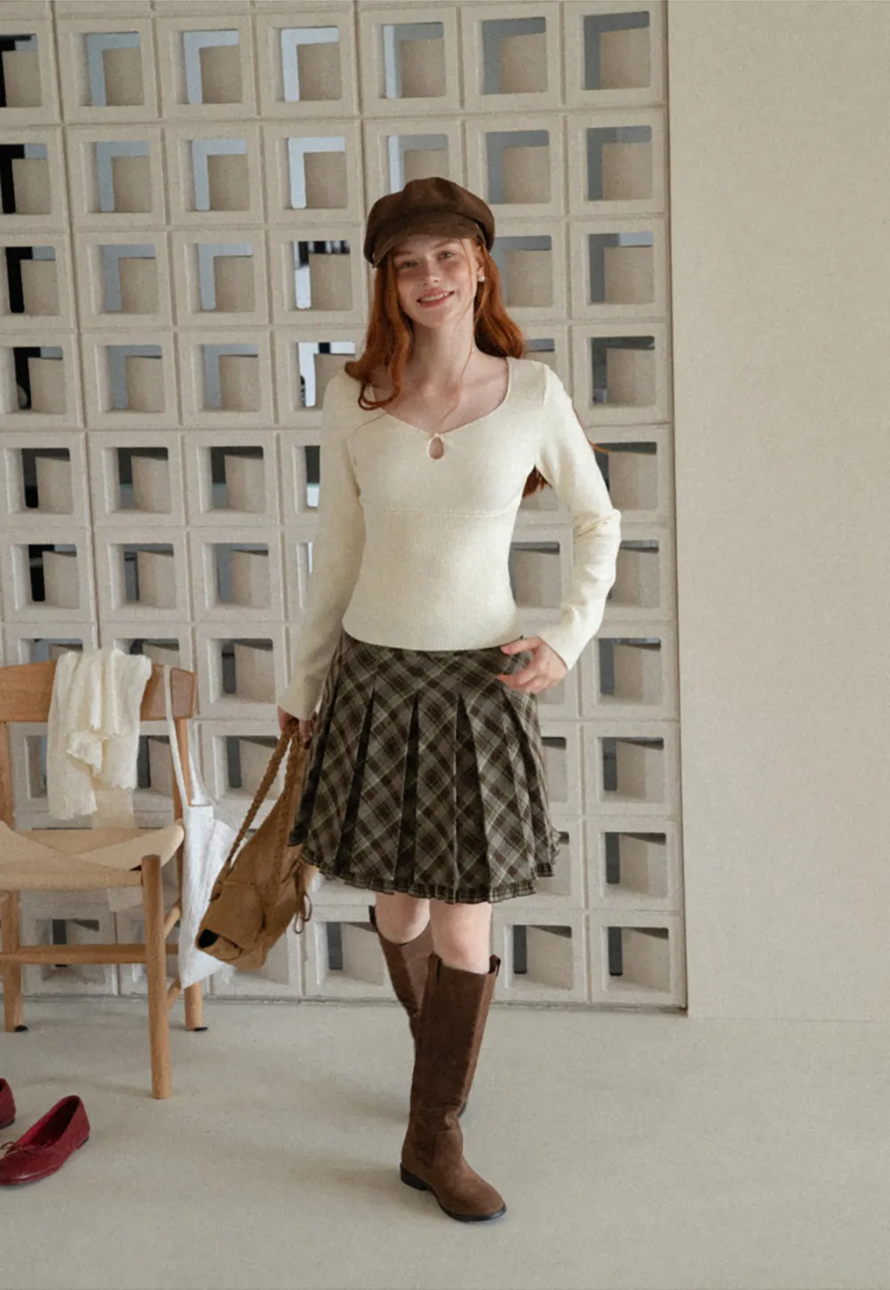 V Neck Ribbed Knit Sweater with Keyhole Detail