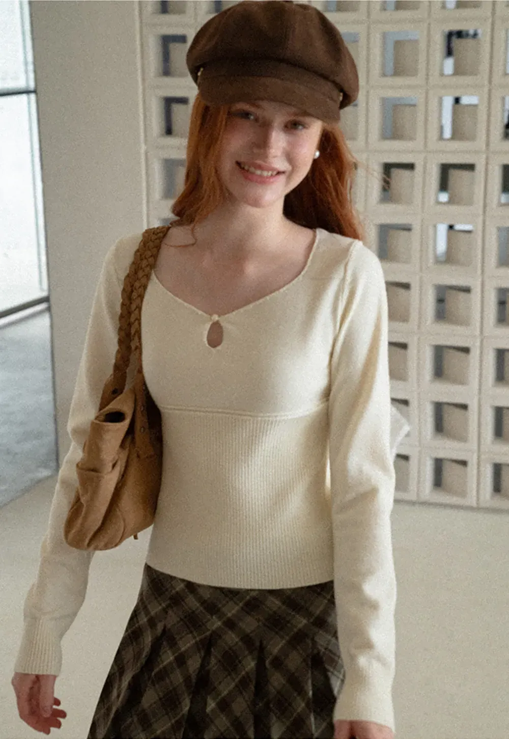 V Neck Ribbed Knit Sweater with Keyhole Detail